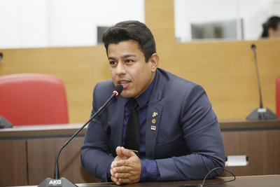 Adailton Fúria lidera enquete de preferência para Governo de Rondônia