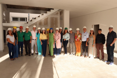 Dr Olamir Rossini visita ASSDACO e acompanha avanços em oncologia em Cacoal