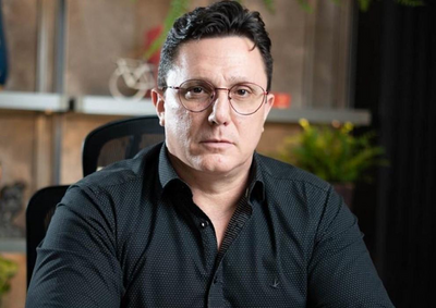 Vereador Thiago Tezzari contrata advogado renomado após operação policial