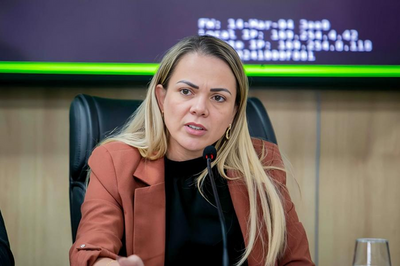 Deputada Cláudia de Jesus solicita revisão do reajuste das tarifas de água em Rondônia