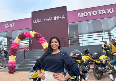 Deputada Cristiane Lopes entrega novo ponto de táxi em Nova Mamoré