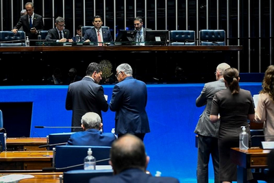 Senado vota projeto de lei sobre proteção de crianças na internet na quarta-feira