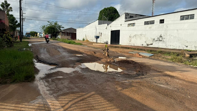 Edimilson Dourado solicita tapa buracos na João Elias de Souza