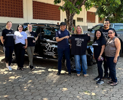 Deputada entrega veículo à Associação Protetora de Animais em Cacoal