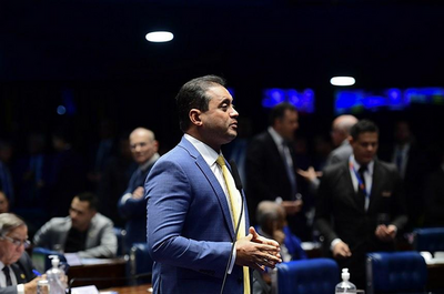 Plenário pode votar projeto de inelegibilidade e denominação de escolas na terça-feira
