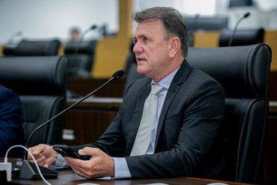 Governo de Rondônia repassa R$ 78000 para playground em Presidente Médici