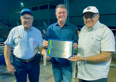 Deputado Luizinho Goebel homenageia Ciclo Cairu pelos 40 anos de contribuição a Rondônia