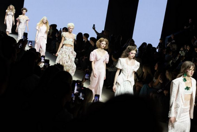 Moscow Fashion Week amplia visibilidade de marcas emergentes