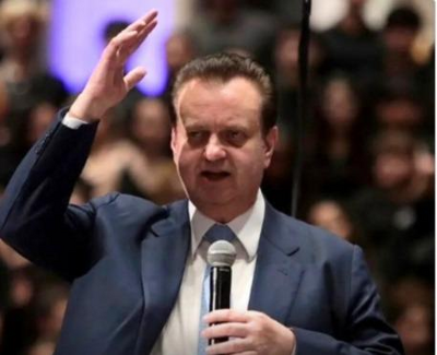 Kassab descarta união da direita em torno de Flávio Bolsonaro e apoia Tarcísio