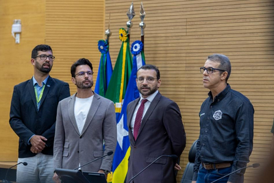 Deputado Ribeiro do Sinpol homenageia agentes de crédito em Rondônia