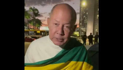 Deputados realizam protesto em frente ao STF contra decisões da Corte