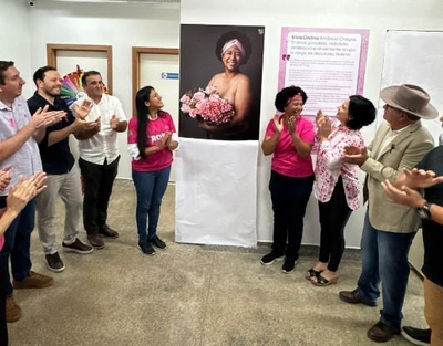 Deputada Sílvia Cristina inaugura exposição sobre superação do câncer em Ji-Paraná
