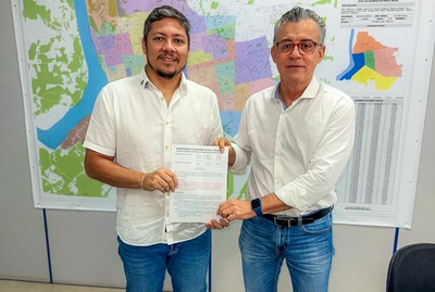 Vereador Zé Paroca reúne-se com secretário para debater novo Código de Obras